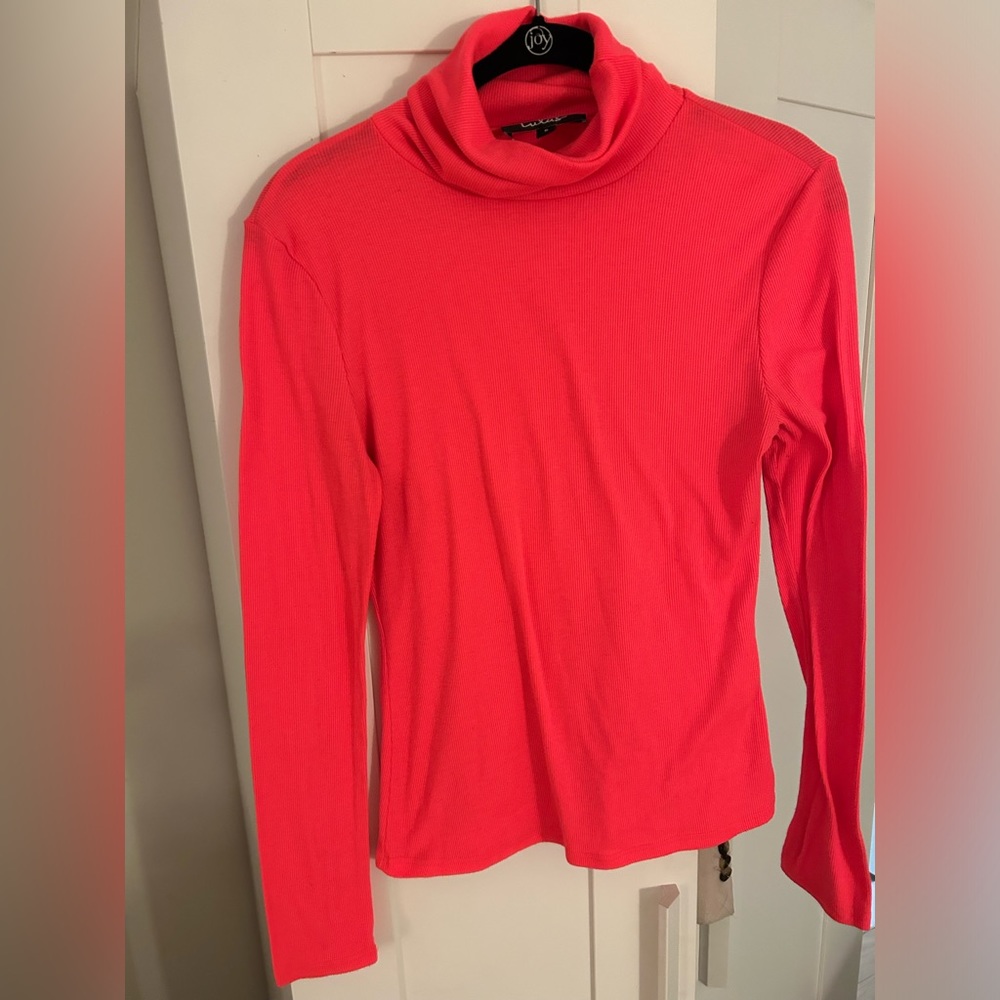 Lulus fluorescent pink top